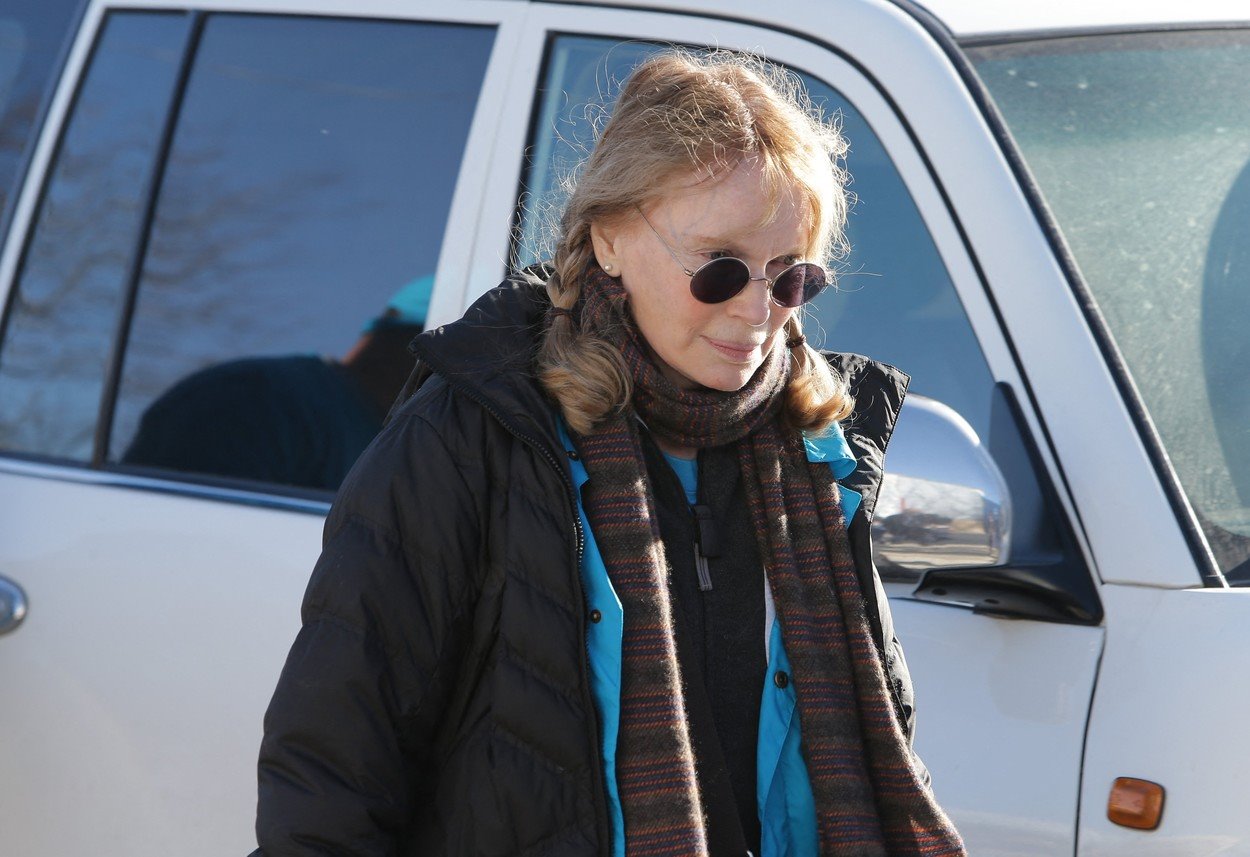 Životna priča Mie Farlou