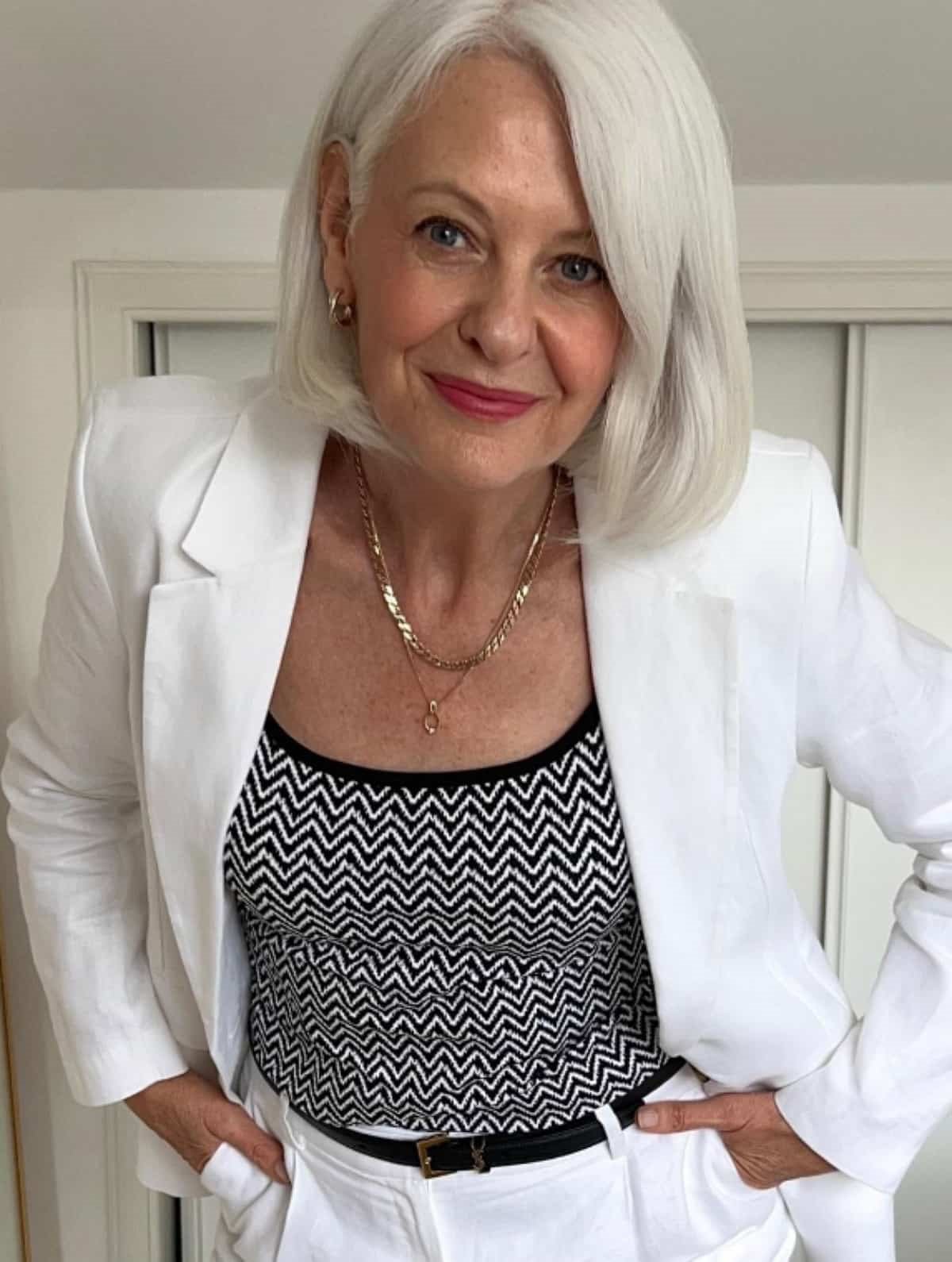 modne kombinacije za zene 50 plus 3-min.jpg