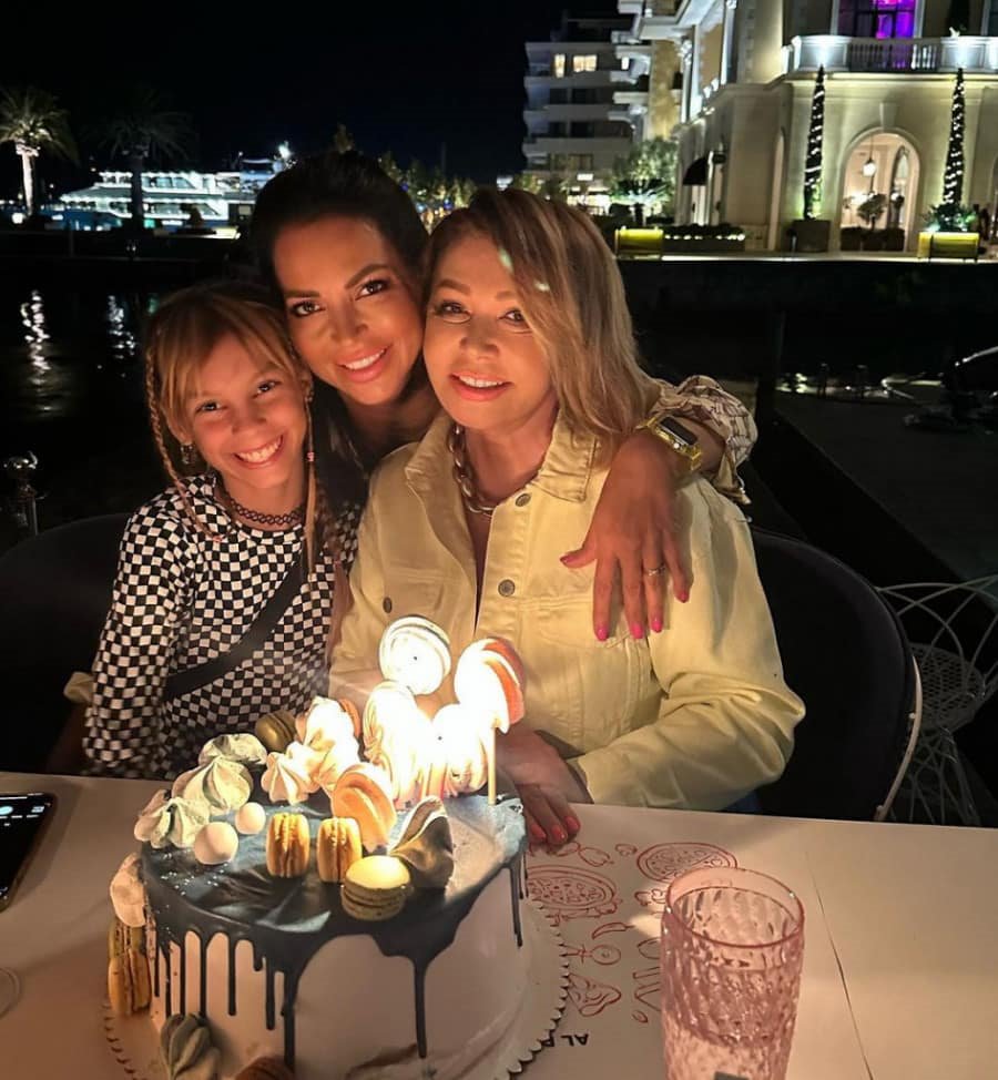 neda ukraden slavi rodjendan 2-min.jpg