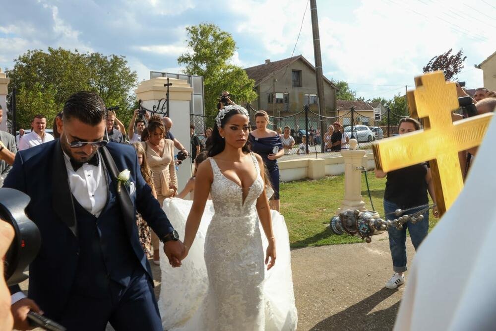 darko lazic katarina svadba crkva 2.jpg