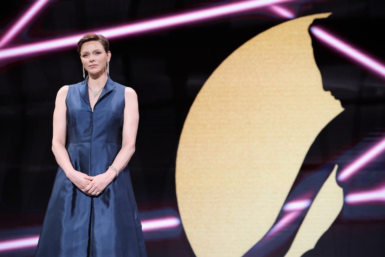 princeza sarlin od monaka 0784512496-min.jpg