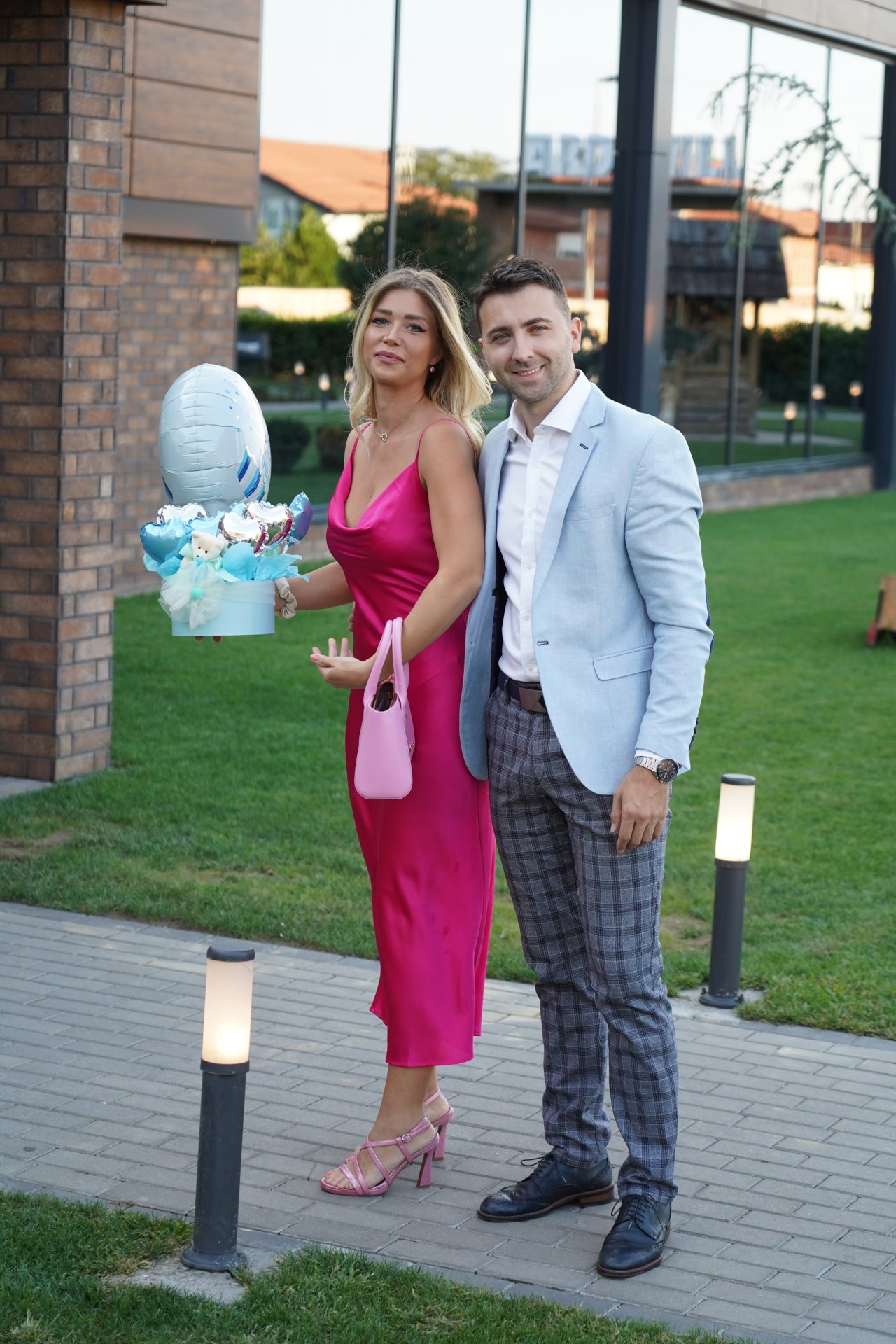 Ivana Pavković i Petar Mitić uzimaju dečiji dodatak