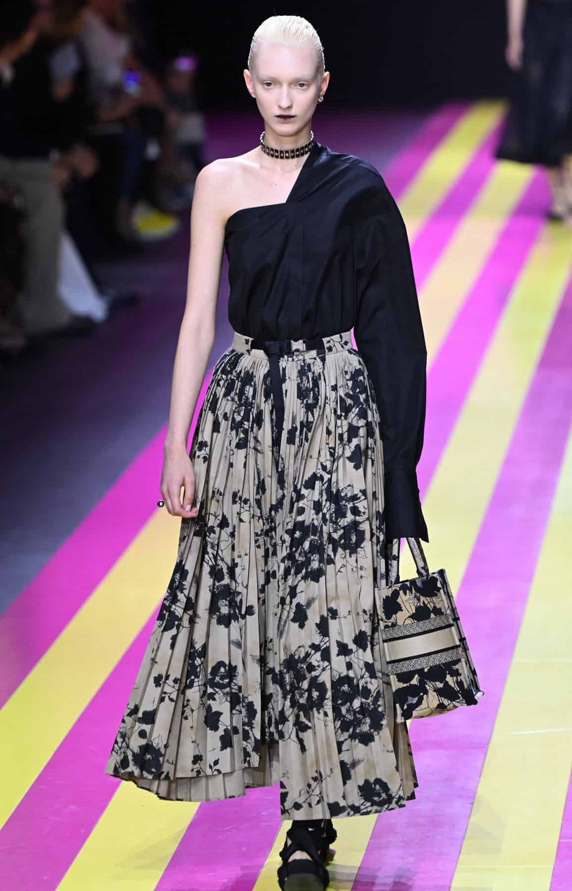 moderna suknja dior 0808559702-min.jpg