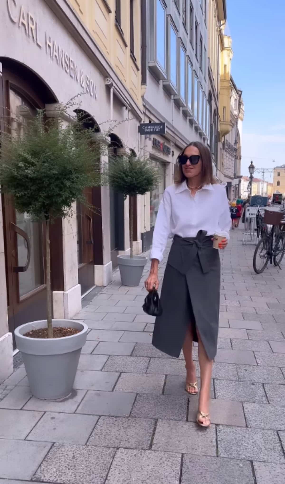 moderna suknja s faltama 3 nettiweber-min.jpg