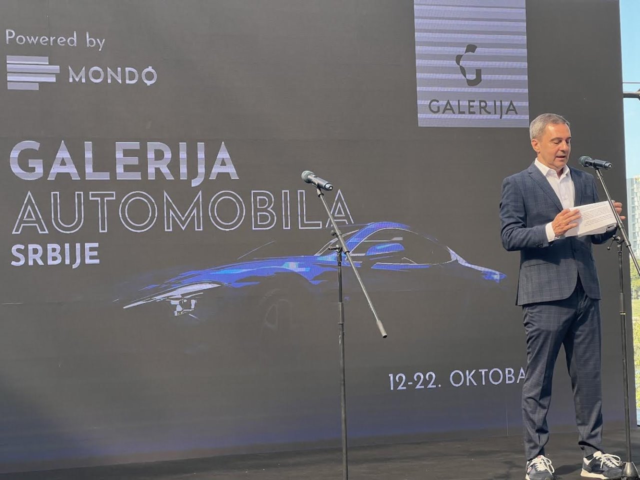 galerija automobila.jpg