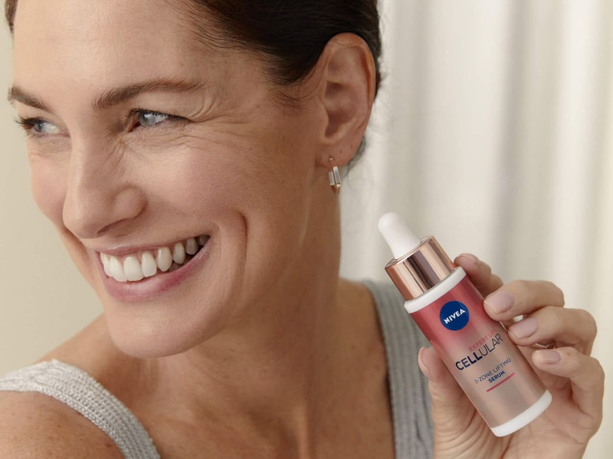 NIVEA Cellular Expert Lift 3-zonski serum.jpg