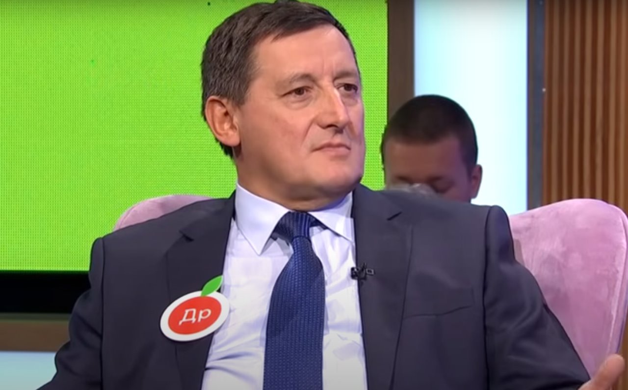 dr branislav milovanovic  2-min.jpg