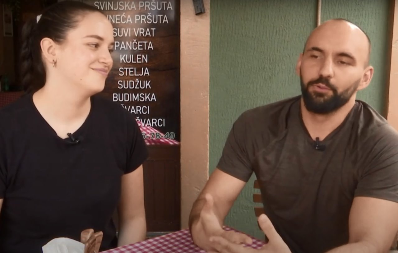 spankinja iz barselone u smederevskoj palanci 2.jpg