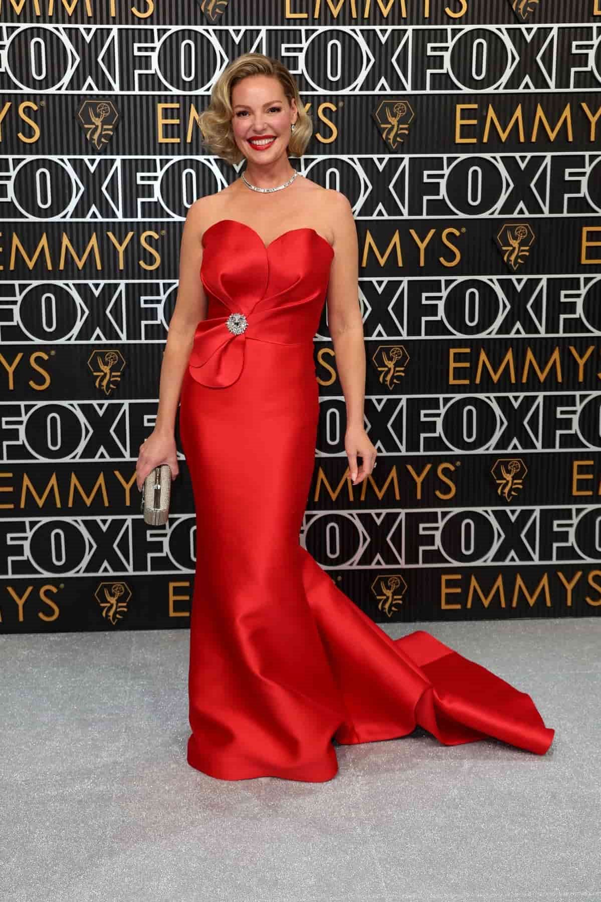 moderne haljine emi nagrade ketrin higl 0837479676-min.jpg