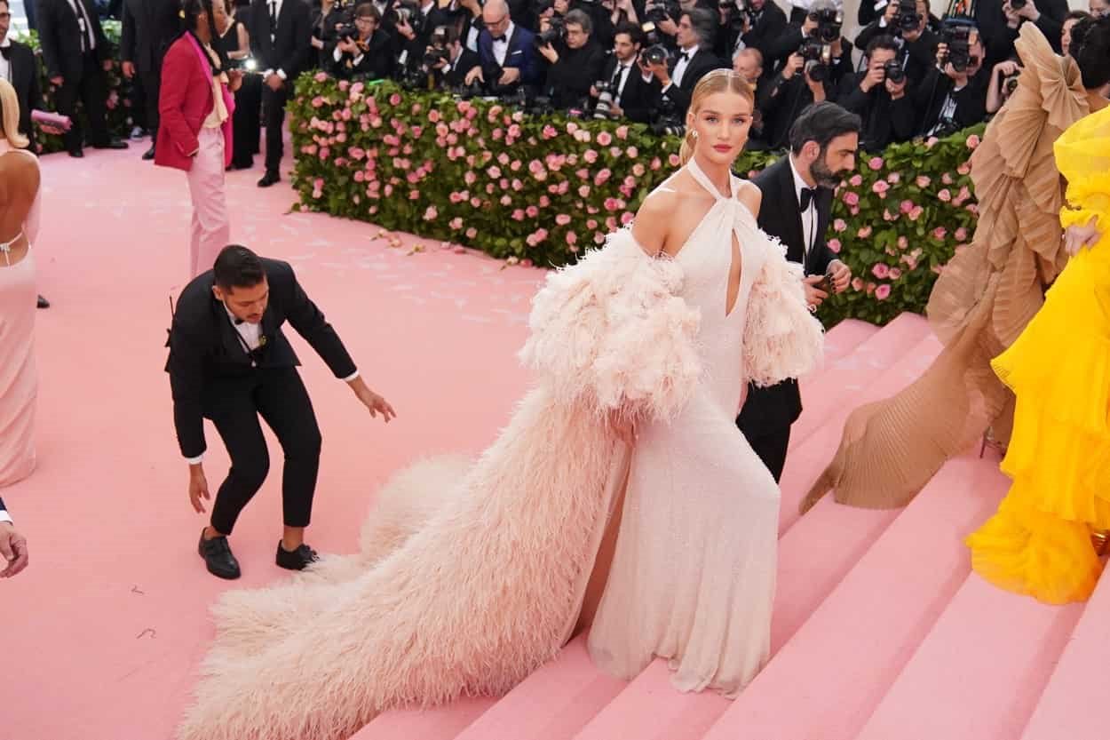 rouzi hantington vajtli 0431343591-min.jpg