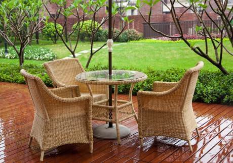 Dnevna soba u dvorištu