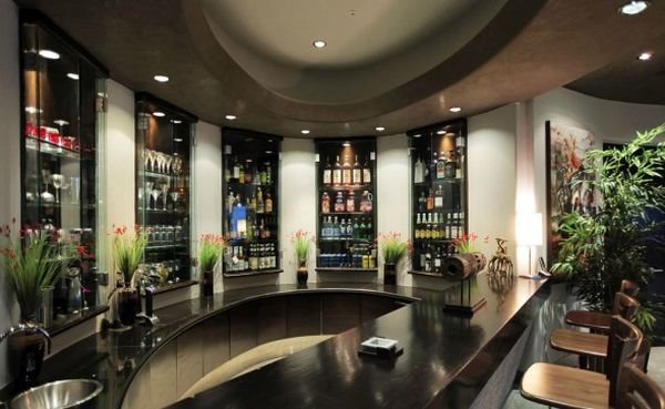 Domovi slavnih: moderna vila Megan Elison