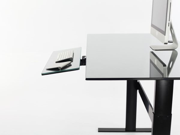 Da li je bolje stajati za radnim stolom