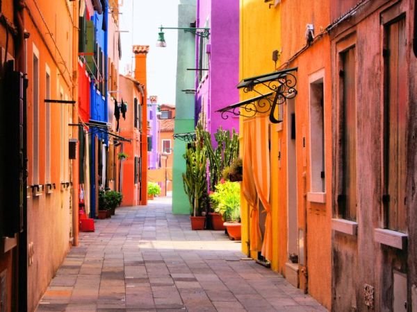 GDE DA OTPUTUJETE ZA DAN ZALJUBLJENIH: šest ljubavnih destinacija