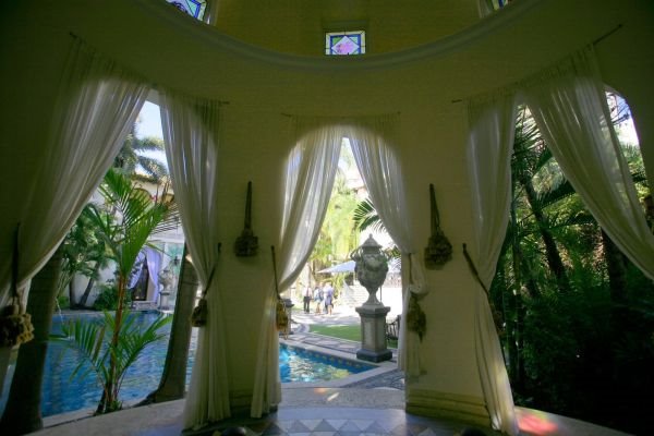 Bekamovi kupili vilu Đanija Versaćea na Floridi