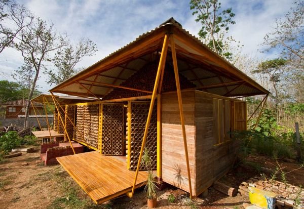 Romantična kućica u prirodi