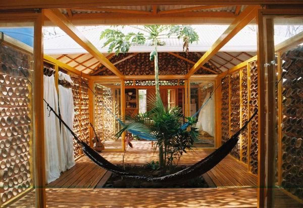 Romantična kućica u prirodi