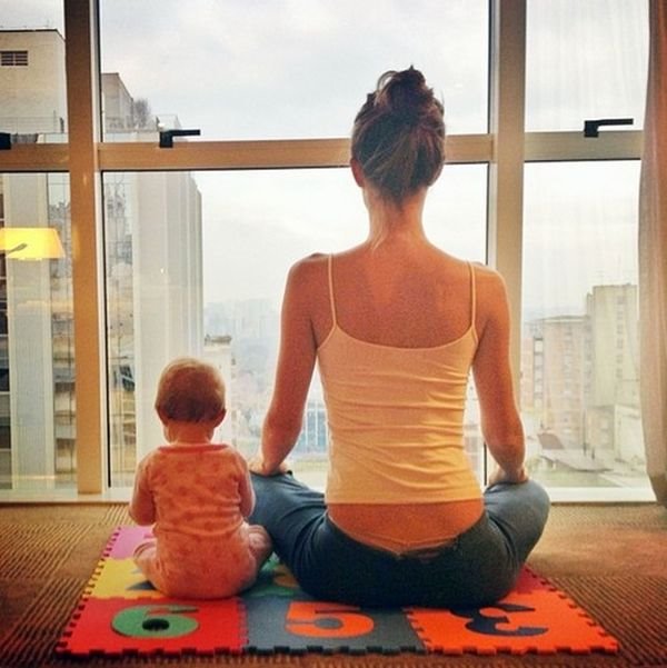 Žizel Bundšen: joga uz zalazak sunca (FOTO)