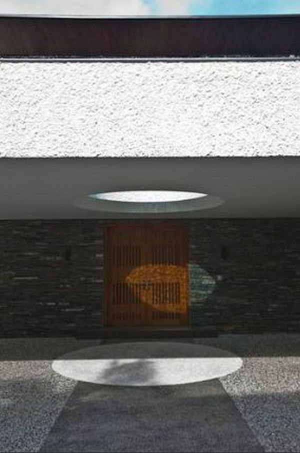 Kuća sa jednostavnim prirodnim hlađenjem