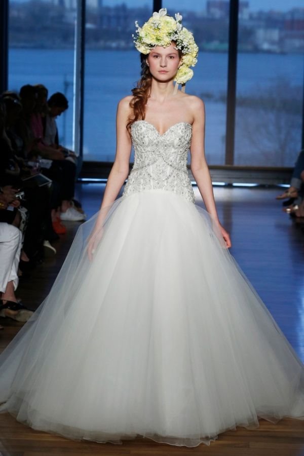 Romantične venčanice Ines di Santo za 2015. godinu