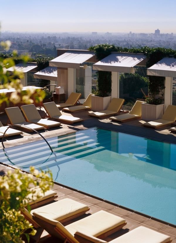 Nezaboravni bazeni: uživanje u plivanju na krovu vile