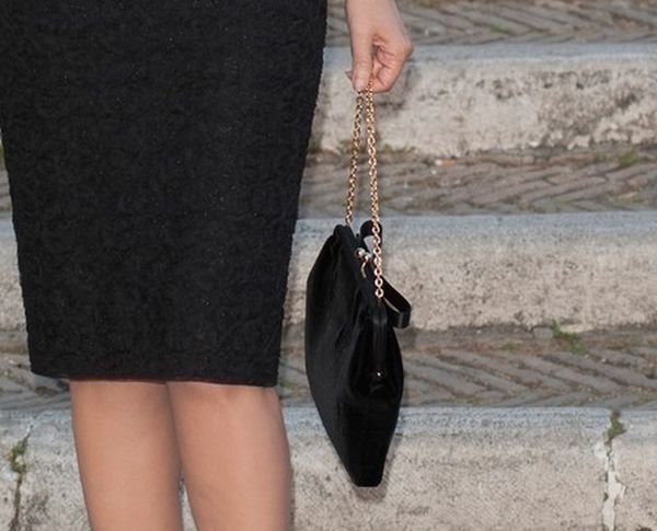 Modni trenutak: najlepša mala crna haljina za Moniku Beluči