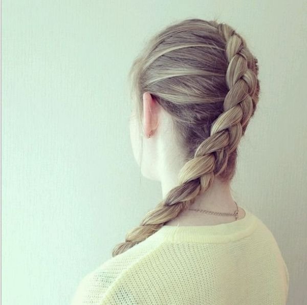 10 najlepših frizura sa pletenicom