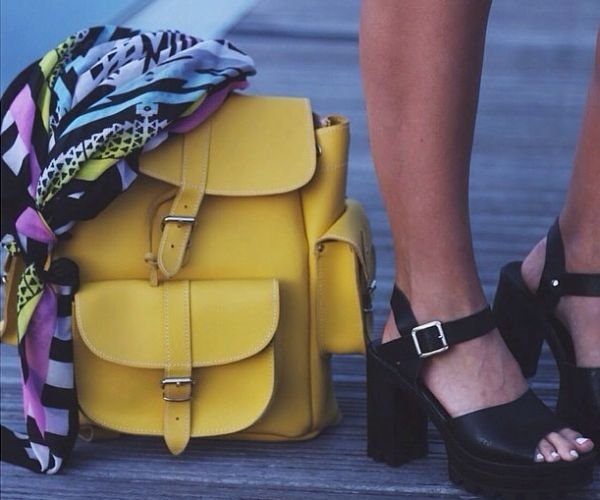 Hit tašna za jesen 2014: mini kožni ruksak