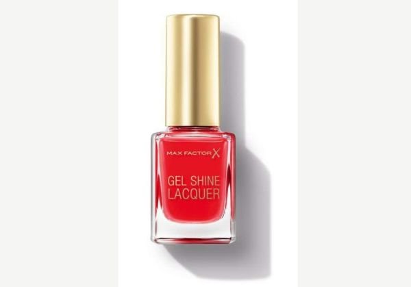 5 fenomenalnih nijansi crvenog laka za zimu 2015.