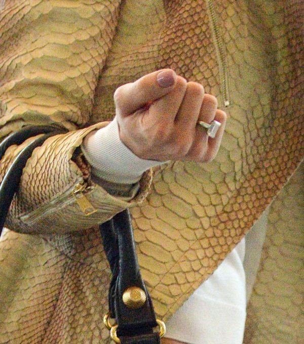 Kakve farmerke nosi Amal Alamudin Kluni