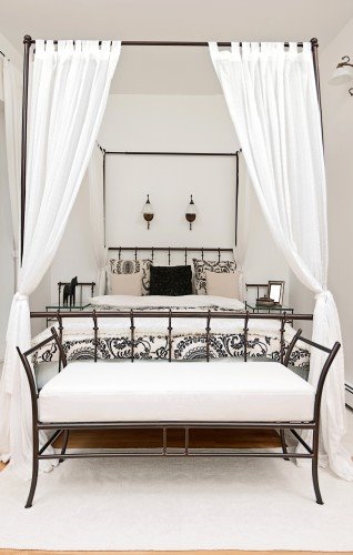 Kontrasti crnog i belog