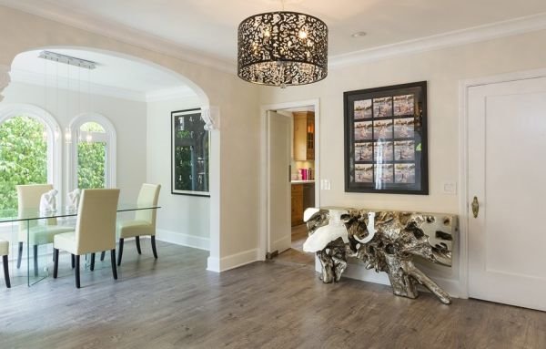 Domovi slavnih: luksuzna kuća slavne Fej Danavej prodaje se za više od milion evra