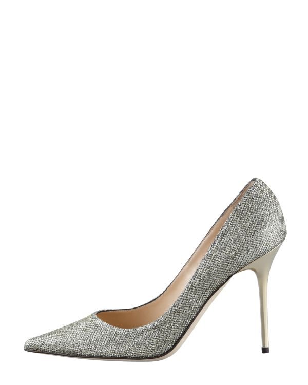 Cipele i čizme bez kojih se ne može: ovih 10 modela obuće svaka dama treba da ima