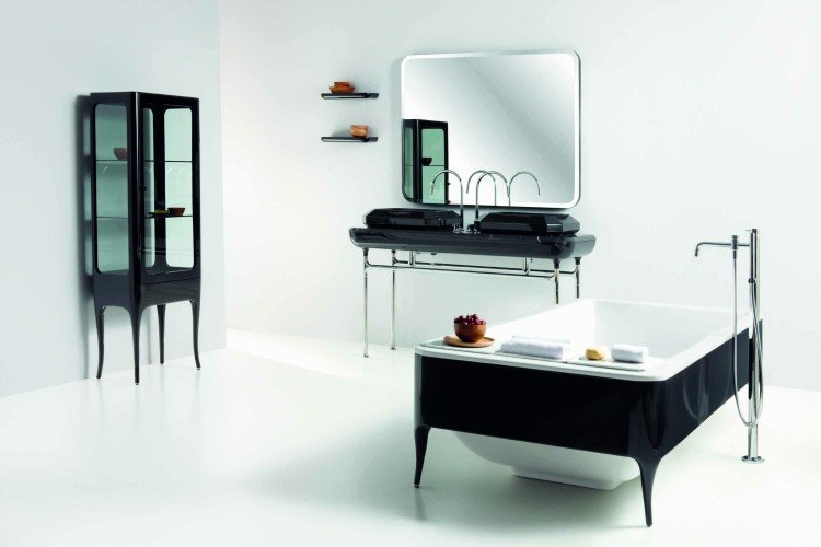 Kupatilo sa ženstvenim glamurom