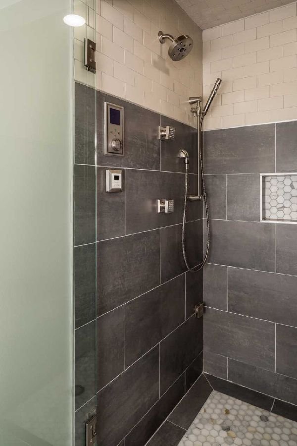 4 ODLIČNE IDEJE ZA RENOVIRANJE KUPATILA: drvo, vintidž, mermer i keramika