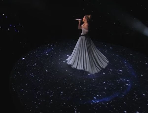 Modni trenutak: 3 čudesne bele haljine Dženifer Lopez (FOTO + VIDEO)