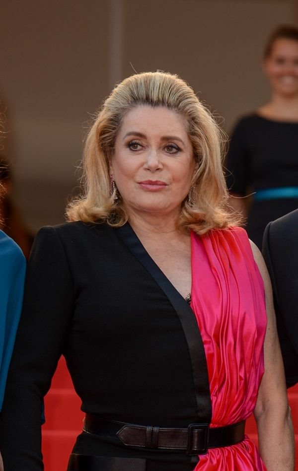 Modna rasprava u svetskim medijima: da li Katrin Denev vlada Kanom i posle 50 godina