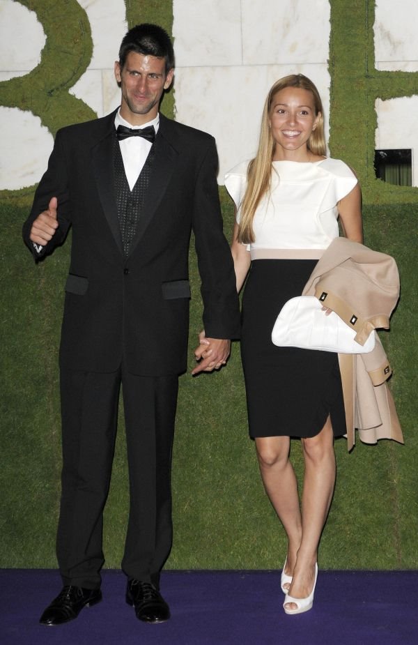 Modna pobeda Jelene Đoković: kako je Noletova Jelena osvojila čuveni "Vog" (FOTO)