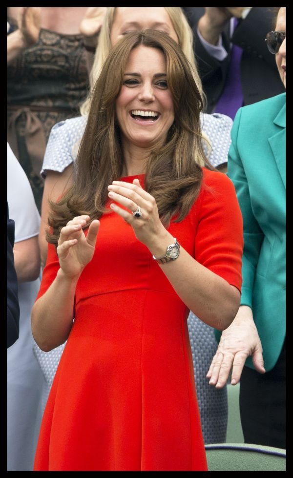 Modni trenutak: kraljevska frizura i haljina Kejt Midlton za centralni teren Vimbldona (FOTO)