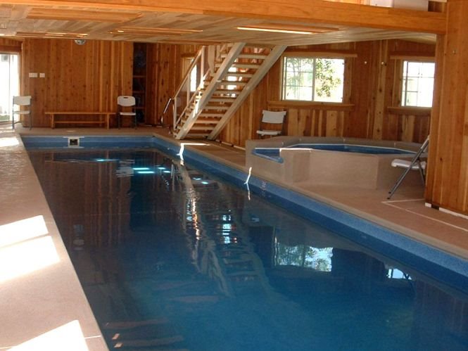 HIT U UREĐENJU DVORIŠTA: uski bazeni za plivanje