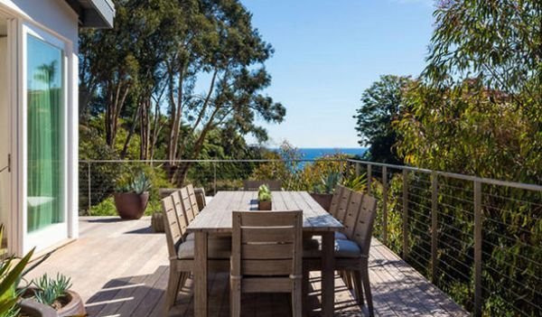 Domovi slavnih: prelepa kuća Sindi Kraford sa nezaboravnim bazenom (FOTO)