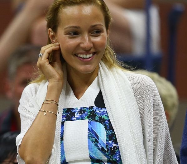Modni trenutak: Jelena Đoković u najlepšoj mini haljini do sada (FOTO)