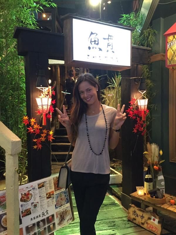 Modni trenutak: Ana Ivanović blista kao holivudska lepotica u Tokiju (FOTO + VIDEO)