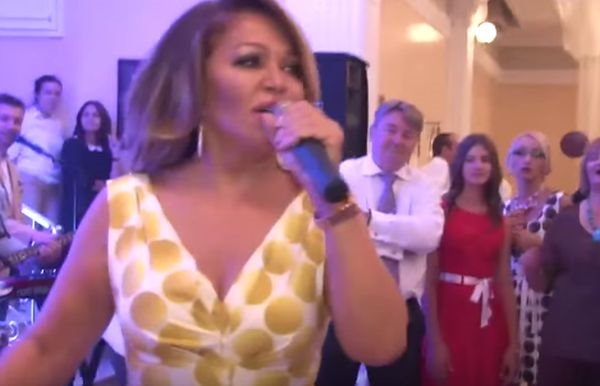 Ljubav, sreća i glamur: ovako je proteklo venčanje Goce Tržan i Raše Novakovića (FOTO + VIDEO)