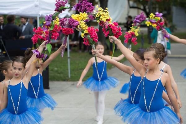 "Hitna pomoć" magazina "Moja lepa bašta" na 6. Beogradskom festivalu cveća  (FOTO)