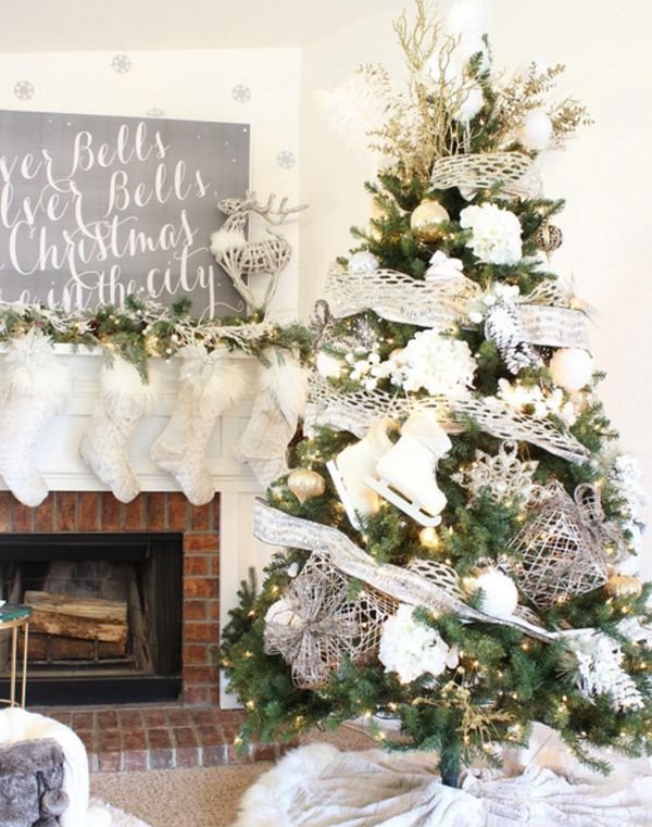 Zanimljive ideje za prazničnu dekoraciju: hit trend je cveće za novogodišnju jelku! (FOTO) #floral