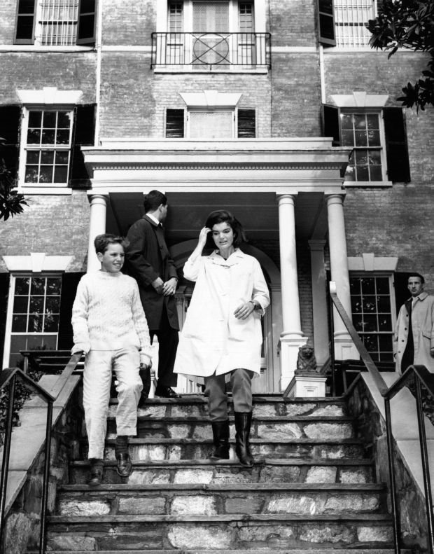 Domovi slavnih: evo kuće u kojoj je Žaklina Kenedi živela nakon ubistva Džona Kenedija