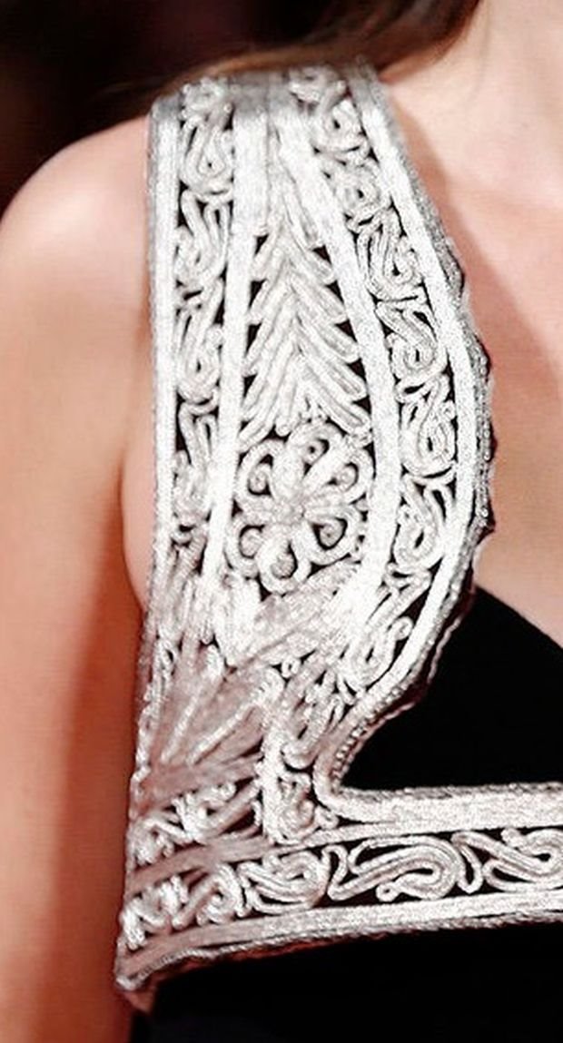 Slavna tetka glavni modni savetnik Slobode Mićalović: Verica je osmislila detalj iz srpske narodne nošnje za crveni tepih u Veneciji (FOTO)