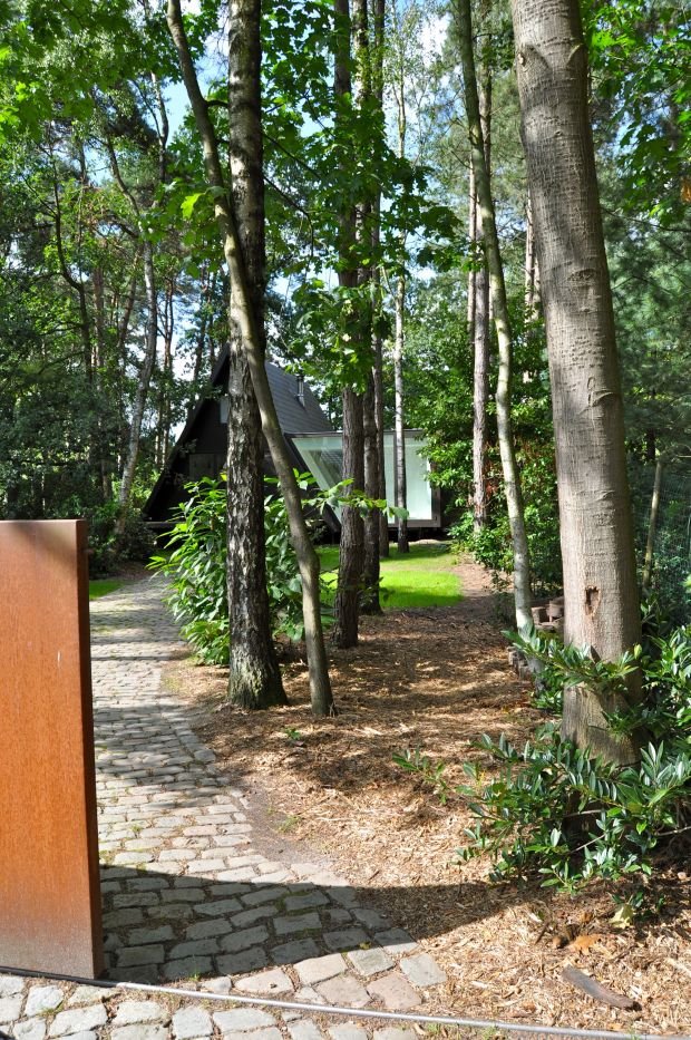 Projekat koji je oduševio svet: od kolibe za odmor do prelepe kućice u srcu šume (FOTO + SKICA)