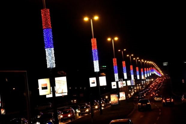 Novogodišnje lampice osvojile Beograd: da li su ovo najlepši praznični ukrasi u Srbiji (FOTO)